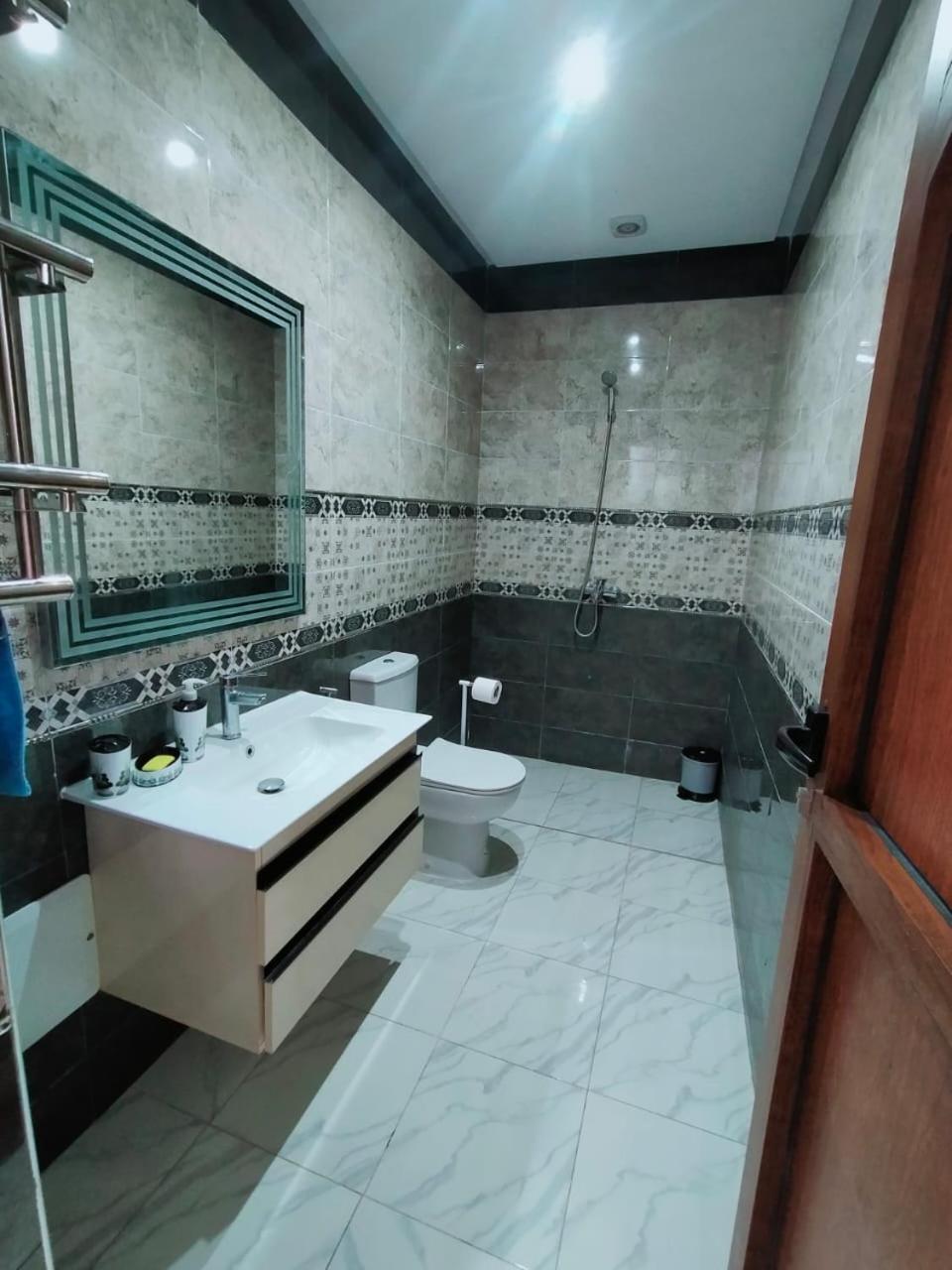 Fahloui Appartement *